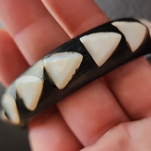 VTG bangle bracelet - Picture 3 of 6